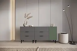 Великий комод на ніжках