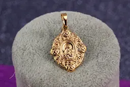 Ладанка Xuping Jewelry овальна з хвилястими краями Марія схилила голову до немовля2 см золотиста