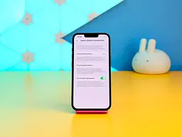Смартфон Apple iPhone 13 128GB Midnight (MLPF3) Б/У [172704] - мініатюра 3