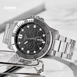 Годинник чоловічий Casio MTP-VD300D-1E - мініатюра 2