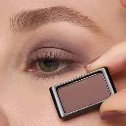 Тіні для повік Artdeco Eyeshadow Matt тон 567 (Matt Berry Homage) 0.8 г - мініатюра 2