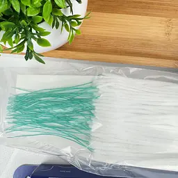 Зубна нитка Pesitro Tri-Floss 3 в 1 для імплантів, брекетів і мостів, 50 шт - мініатюра 2