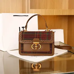 Сумка Italian Bags Stunt 21х15х8 см Коричневий (id_1375) - мініатюра 2