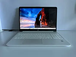 Ноутбук HP Laptop 15t-dy100 15.6" (i5-1035G1 / 12GB / SSD 256GB) б/в - мініатюра 2