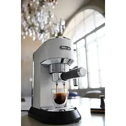 Ріжкова кавоварка еспресо DeLonghi EC685W - мініатюра 7