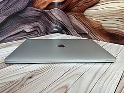 Ноутбук Apple MacBook Pro 13" 2020 i7-1068NG7/32/512 (C02F80E5ML87) Б/в - мініатюра 7