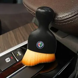 Щітка з логотипом Alfa Romeo для чищення салону автомобіля - мініатюра 4