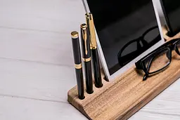 Підставка з дерева для гаджета ecoWalnut 320x95x18 мм - мініатюра 4