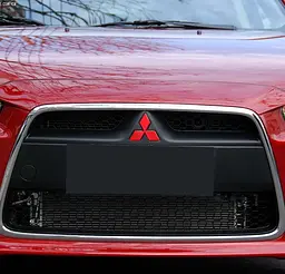 Емблема Mitsubishi 95х82 мм Червона Пластик на скотчі (Завод) - мініатюра 3