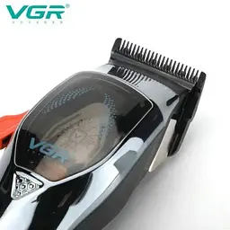 Машинка для стрижки волосся VGR V-647 LED-дисплей акумуляторна 4 насадки 2500mAh 3W Silver - мініатюра 3