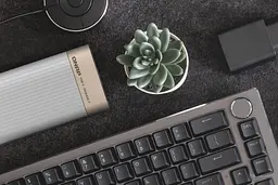 QNAP Адаптер USB 4 Thunderbolt 3/4 10GbE RJ45 - мініатюра 2