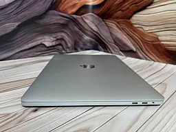 Ноутбук Apple MacBook Pro 13" 2020 i7-1068NG7/32/512 (C02FK1EJML87) Б/в - мініатюра 6