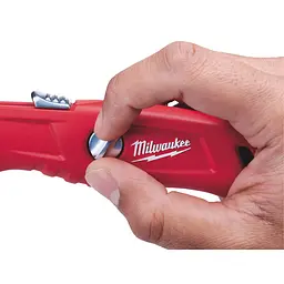Ніж висувний із трапецієподібним лезом MILWAUKEE, безпечний, з автоматичним поверненням леза - мініатюра 7