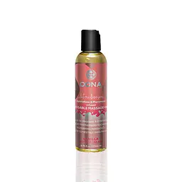 Масажна олія Dona Kissable Massage Oil Vanilla Buttercream (110 мл) можна для оральних пестощів