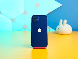 Смартфон Apple iPhone 12 128GB Blue (MGJE3) Б/В [166544] - мініатюра 6