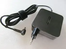 Блок живлення Asus 65W 19V, 3.42A, роз'єм 4.5/3.0 (pin inside) квадратний мережевий - мініатюра 2