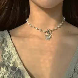 Кольє жіноче з кулоном Метелик 14753 40 см біле - мініатюра 3
