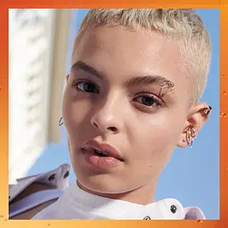 Стійкий тональний флюїд для обличчя Maybelline New York Super Stay відтінок 02, 30 мл (B3463500) - мініатюра 8