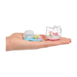 Игровой набор MGA's Miniverse Sanrio S2 Создай стиль вместе с Хэллоу Китти и друзьями (547235) - миниатюра 8