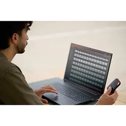 Зовнішній SSD накопичувач SanDisk Extreme Portable V3 1TB (SDSSDE70-1T00-G25) [163828] - мініатюра 4