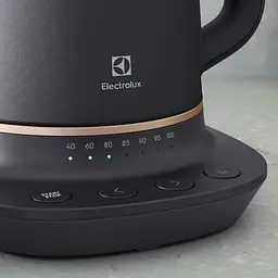 Електрочайник Electrolux E7K1-6BP 1.7 л (00000021038) - мініатюра 4
