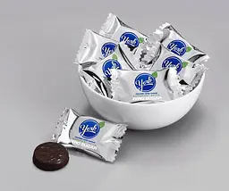 Шоколадні цукерки York Chocolate Peppermint Patties Zero Sugar 144г - мініатюра 4