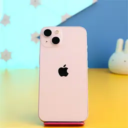 Смартфон Apple iPhone 13 128 ГБ рожевий (MLPH3) б/в [175304]