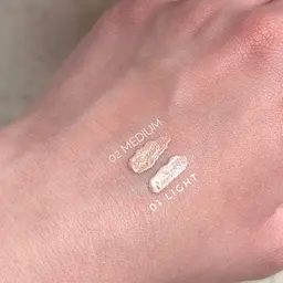 Консилер під очі Eveline Magical Perfection Concealer відтінок 02 Medium 15 мл (LMKKORTMED) - мініатюра 4