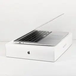 Ноутбук Apple MacBook Air 7,2 A1466 (FVFX52MNJ1WL) (i5-5350U/8/250SSD) - Class A - мініатюра 3