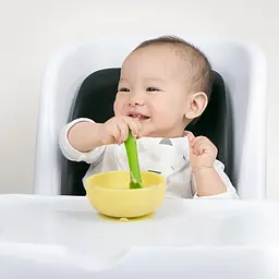 Миска дитяча Olababy із кришкою, жовтий (60511) - мініатюра 4