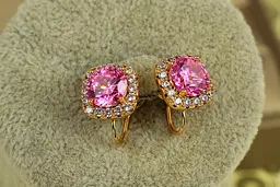 Сережки кліпси Xuping Jewelry Принцеса з рожевим каменем 11 мм золотисті