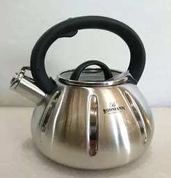 Чайник зі свистком Bohmann BH 9918 black