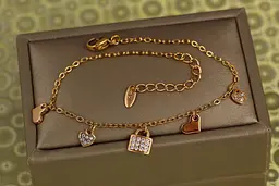 Браслет Xuping Jewelry замочок із сердечками 17 см подовжувач 3 см золотистий