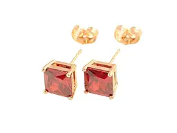 Сережки Xuping пусети M&L 18K "Червоні кристали" 8х8мм 303542