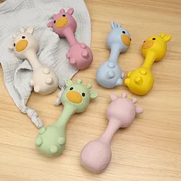 Силіконовий гризунець-брязкальце Cheeks «Жираф» 2 в 1 ніжно рожевий — перший м’який друг вашого малюка - мініатюра 5