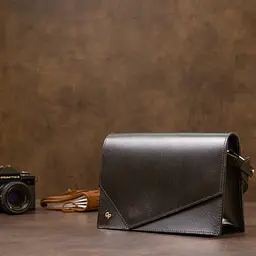 Жіноча шкіряна сумка GRANDE PELLE 24х16,5х9 см sum0015594 - мініатюра 7