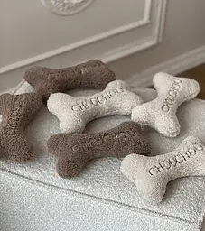 Іграшка м'яка для собак Кісточка "Teddy Collection" молочний - мініатюра 2