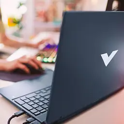 HP Ноутбук HP Victus 15-fb3010ua 15.6" FHD IPS AG, AMD R5-8645HS, 16GB, F512GB, NVD4050-6, DOS, синій - мініатюра 5