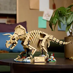 Конструктор LEGO Jurassic World Скамʼянілості динозаврів: трицератопс (77985) - мініатюра 13