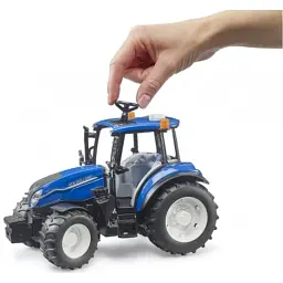 Масштабна модель автомобіля Bruder трактор New Holland T5.120 (02184) - мініатюра 4