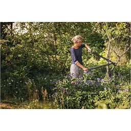 Малий площинний сучкоріз Fiskars SingleStep L28 з загнутими лезами S (1001432) - мініатюра 2