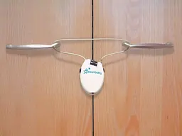Кодовий замок для коляски Dreambaby F808 білий - мініатюра 4