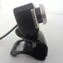 Веб-камера V7 0307 USB 640x480 з мікрофоном та поворотним об'єктивом - мініатюра 4