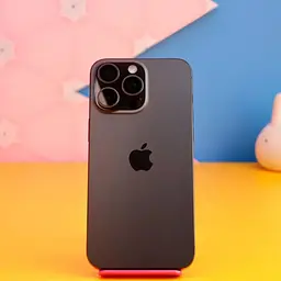Смартфон Apple iPhone 15 Pro Max 512GB eSIM Black Titanium (MU6A3) Б/В [173734]