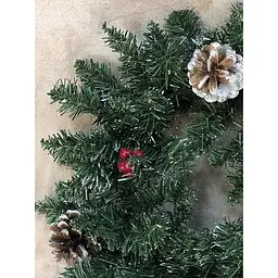 Вінок декоративний Black Box Trees Creston Frosted штучний з декоративними шишками та ягодами 60 см зелений  (8718861153002) - мініатюра 2