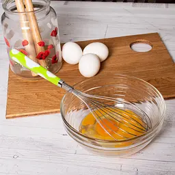 Вінчик кухонний з керамічною ручкою 29 см, Kitchen Master Салатовий 85767 - мініатюра 5