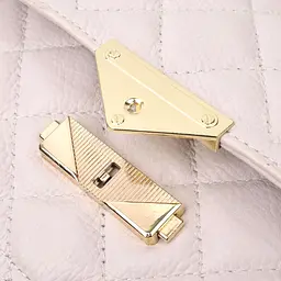Витончена сумка жіноча з оригінальною клямкою з натуральної шкіри Vintage 22672 біла - мініатюра 7