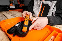 Викрутка акумуляторна Graphite 4В1Х 1.5 А/год 4.5 Нм 230 об/хв 20 біт кейс 0.23 кг - мініатюра 2