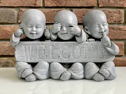 Статуетка J-line три ченці не чую не бачу не кажу Welcome сірого кольору 27 см (11534) - мініатюра 2