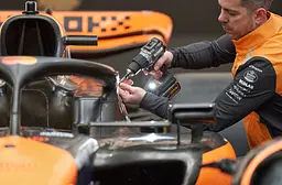 DeWALT Шурупокрут-дриль ударний аккумуляторний DeWALT McLaren F1 TEAM LIMITED EDITION 18В 2х5А·рік 90Нм 0-450·0-1650об/хв кейс ЗП 1.34кг - мініатюра 10